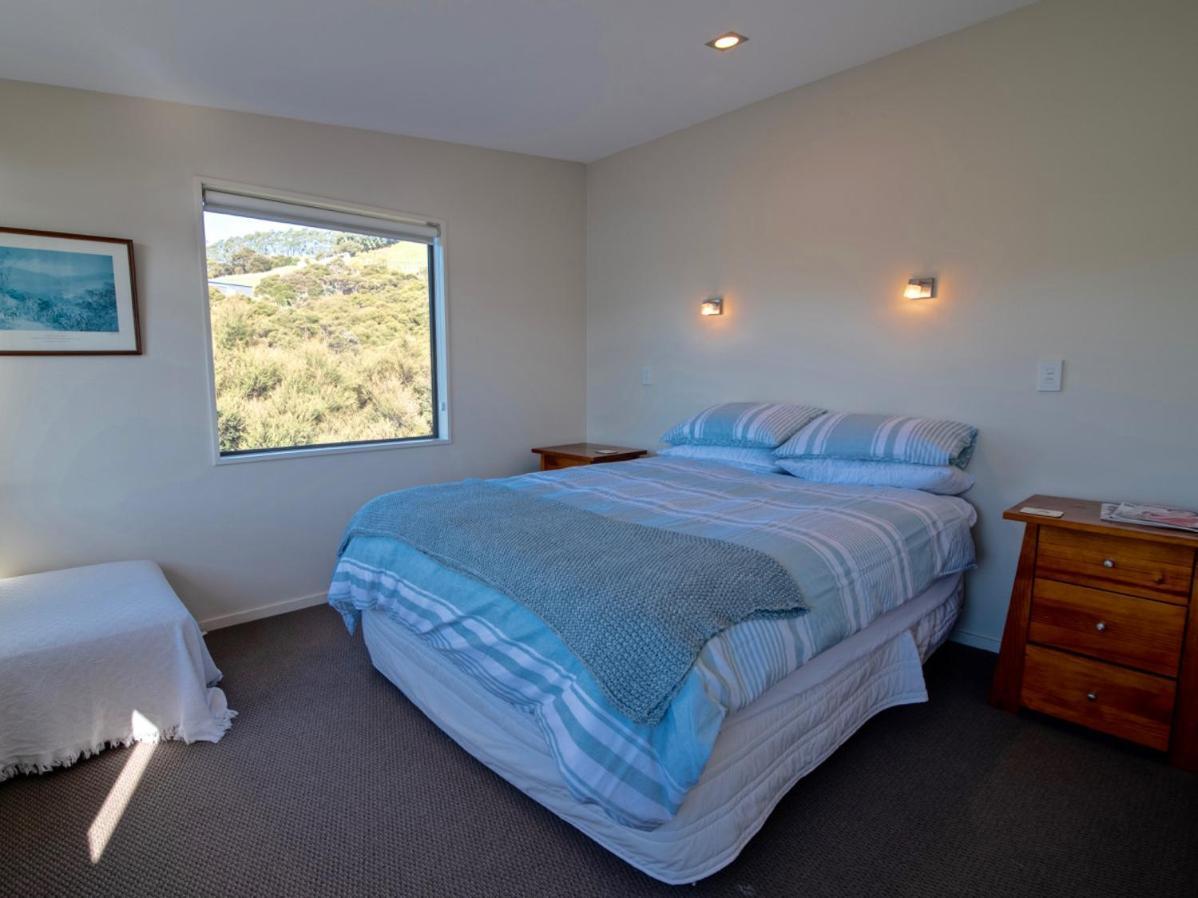 Kotare Point Paradise - Akaroa Holiday Home Экстерьер фото