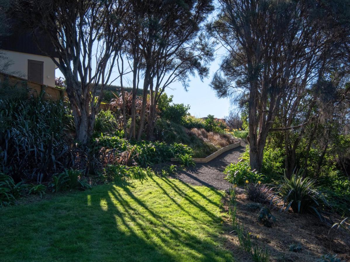 Kotare Point Paradise - Akaroa Holiday Home Экстерьер фото